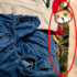 衣服折一半喵皇不見了,發現牠被卡住了後,仔細一看牠的表情...網友全笑炸啦!
