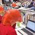 報到第一天老闆叫我準備去「員工培訓」,打開辦公室...這畫面也太詭異了吧!