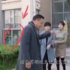 在大陸電視劇《都挺好》中,一名特殊的龍套臨演實力搶鏡了!網:「只注意到牠都忘記看劇情了」