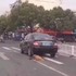 黃金獵犬遭綁車門拖行,全身上下多處擦傷...司機下車察看卻宣稱不知情!!