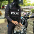 警察準備外出執勤,警車卻被「霸佔」!超萌現行犯讓人看了完全融化!