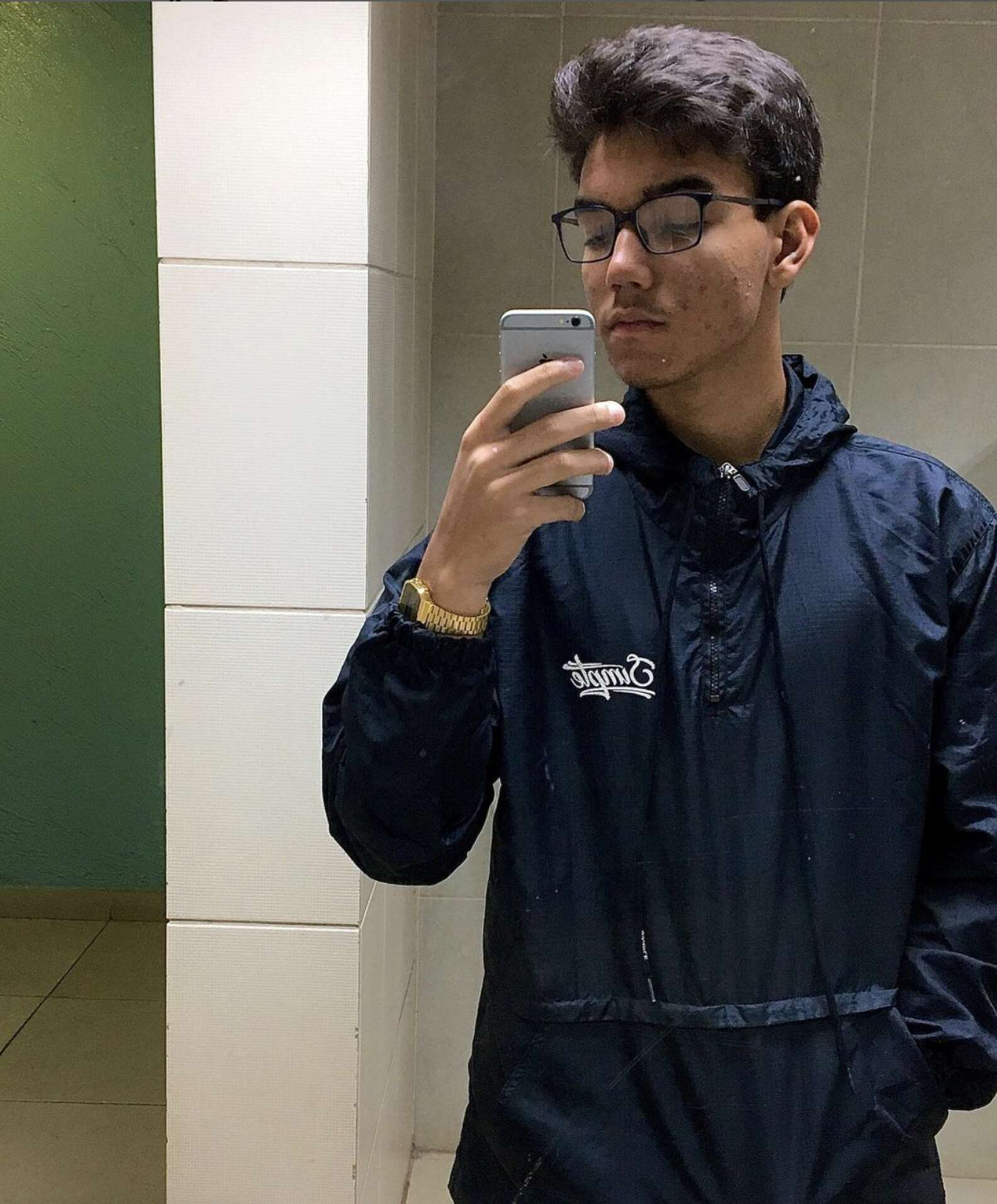 VITOR MANGINO